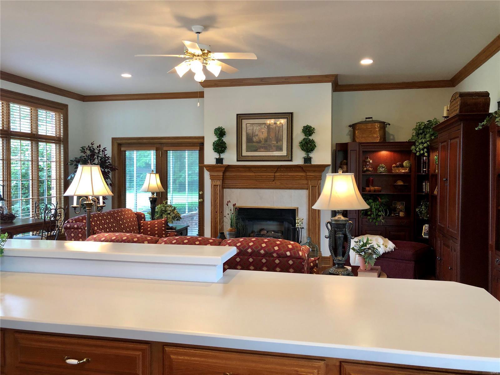 LAKEVIEW ESTATES - Residential