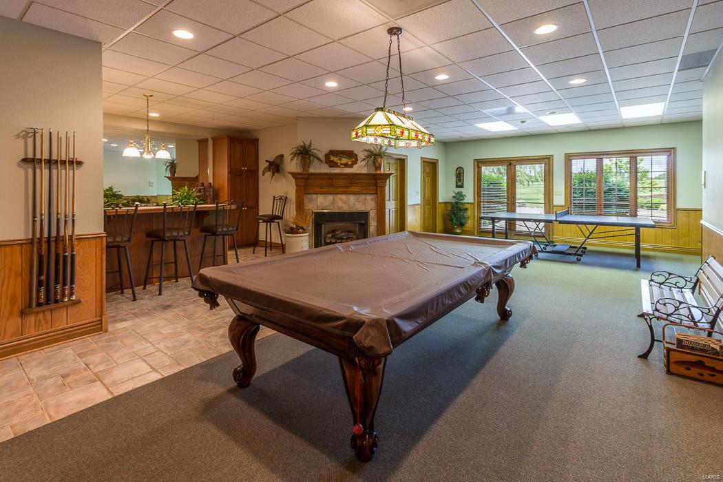 LAKEVIEW ESTATES - Residential