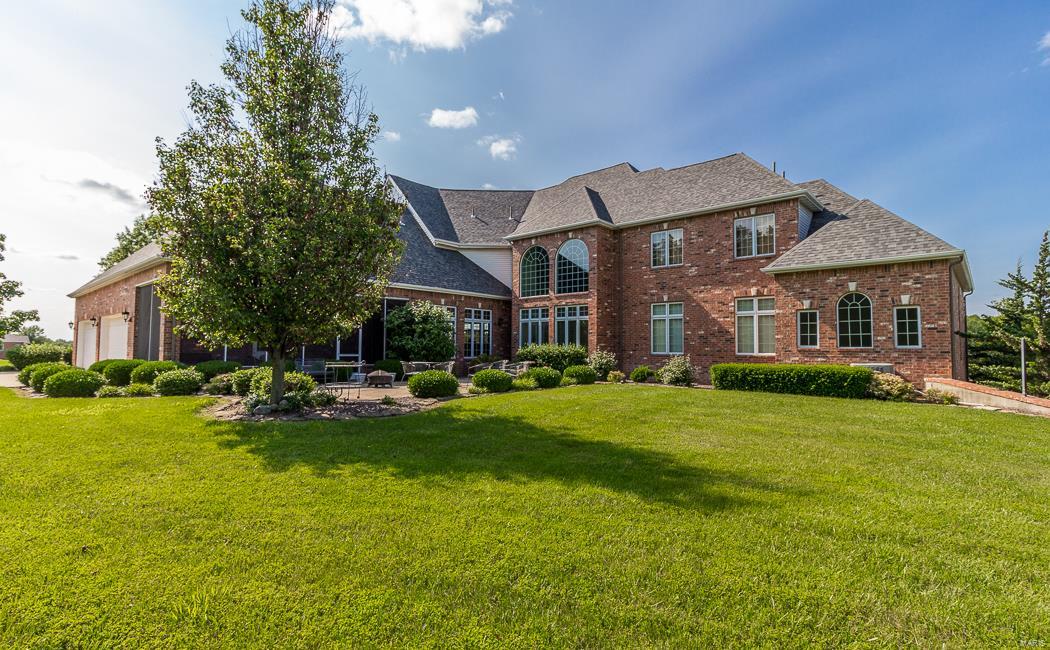 LAKEVIEW ESTATES - Residential