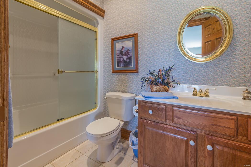 LAKEVIEW ESTATES - Residential