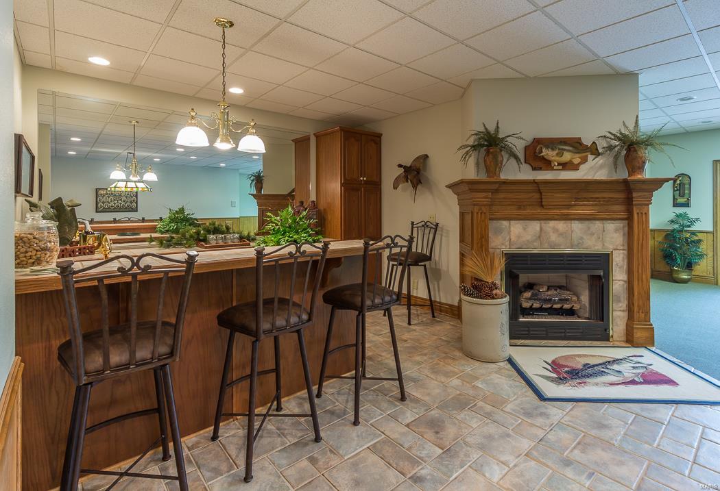 LAKEVIEW ESTATES - Residential