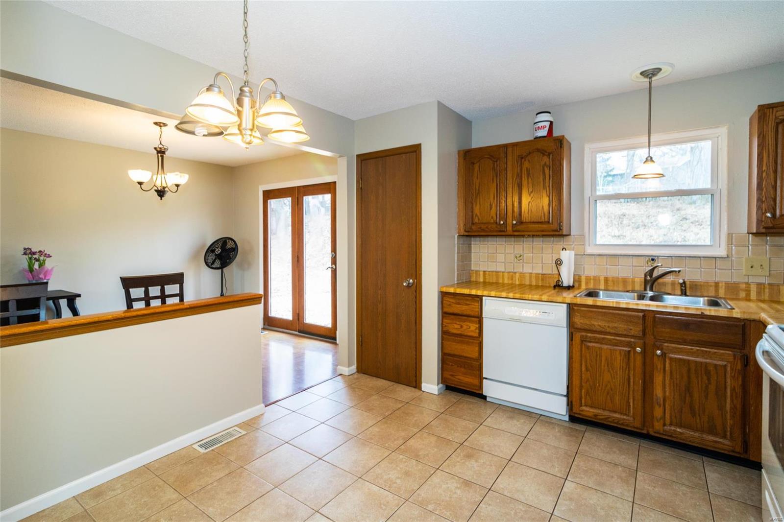 Ries Place - Residential