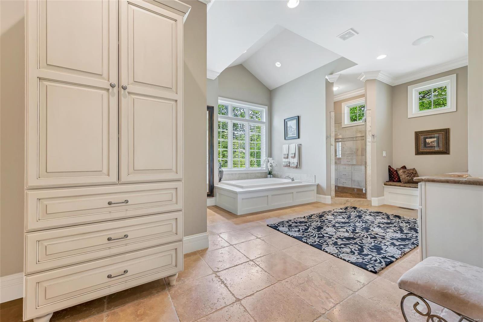 Meridien - Residential