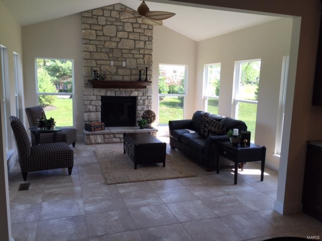 Belle Maison - Residential