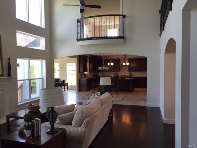 Belle Maison - Residential