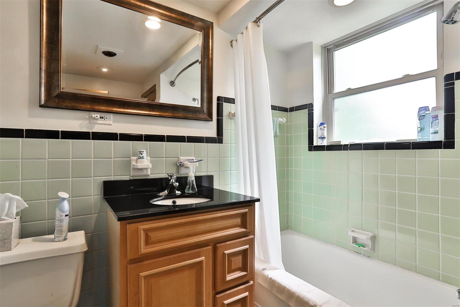 St Louis Hills Add 04 - Residential Income