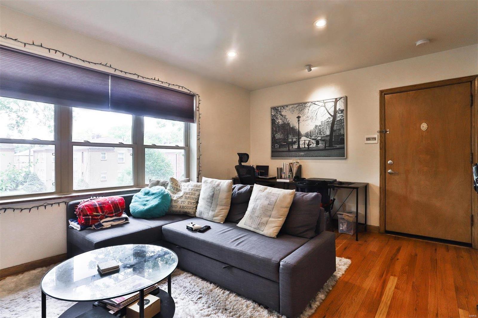 St Louis Hills Add 04 - Residential Income