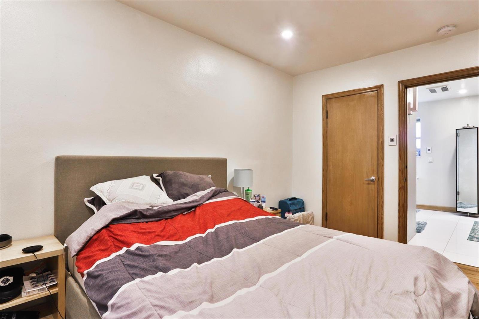 St Louis Hills Add 04 - Residential Income