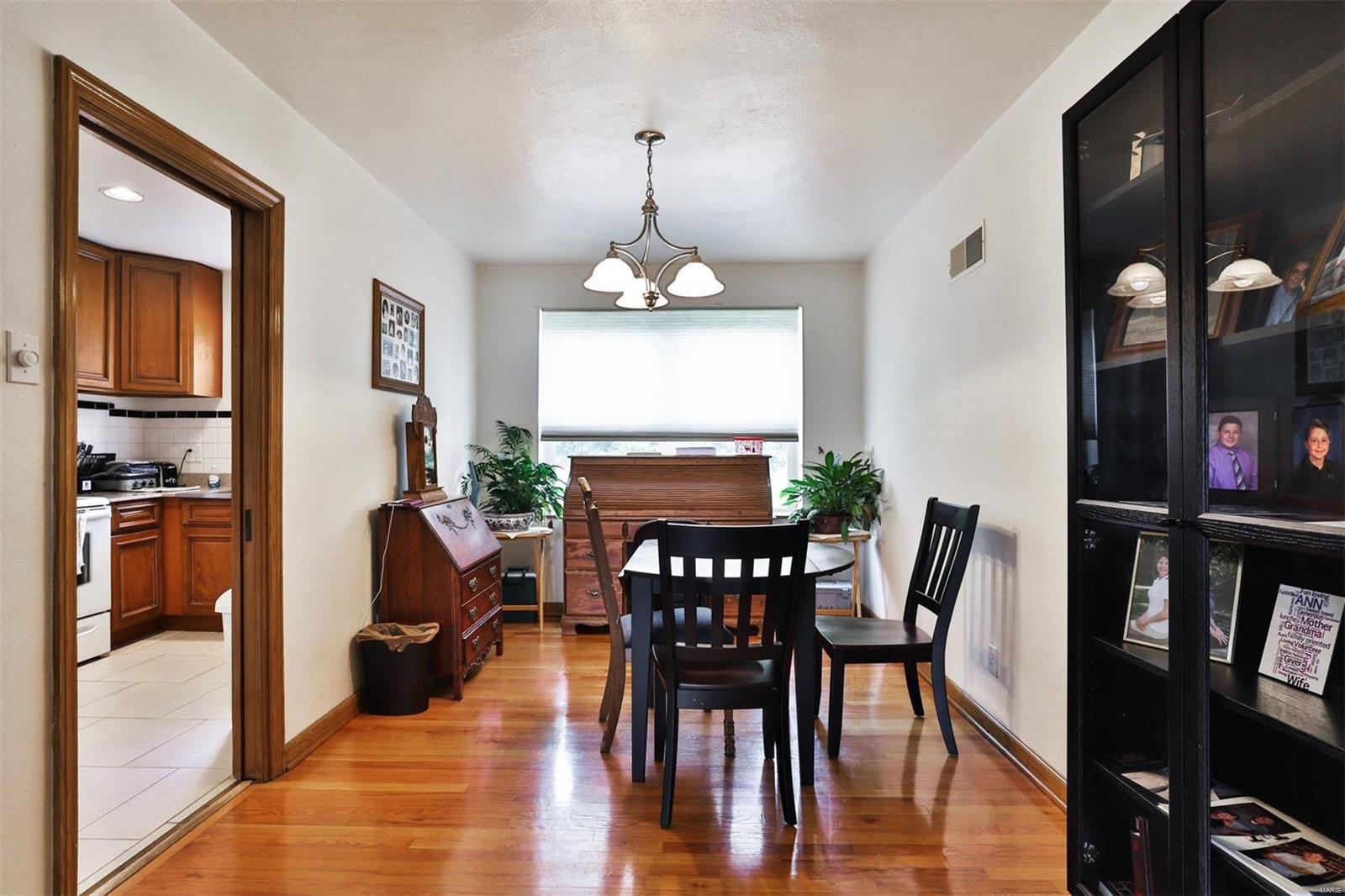 St Louis Hills Add 04 - Residential Income