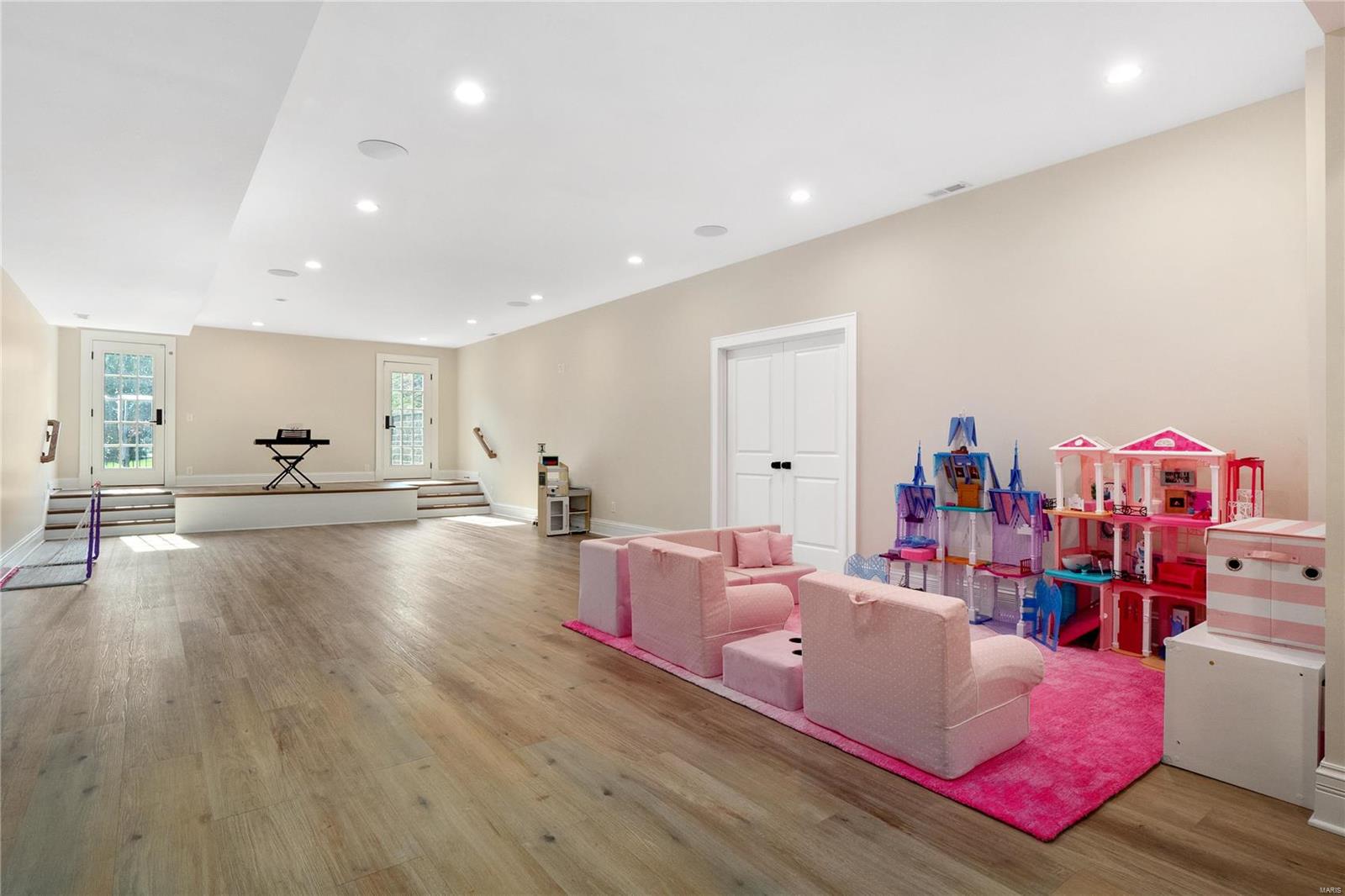 Spencer Smiths Sec 01 - Residential