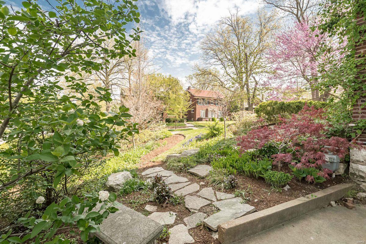 Hillcrest - Residential