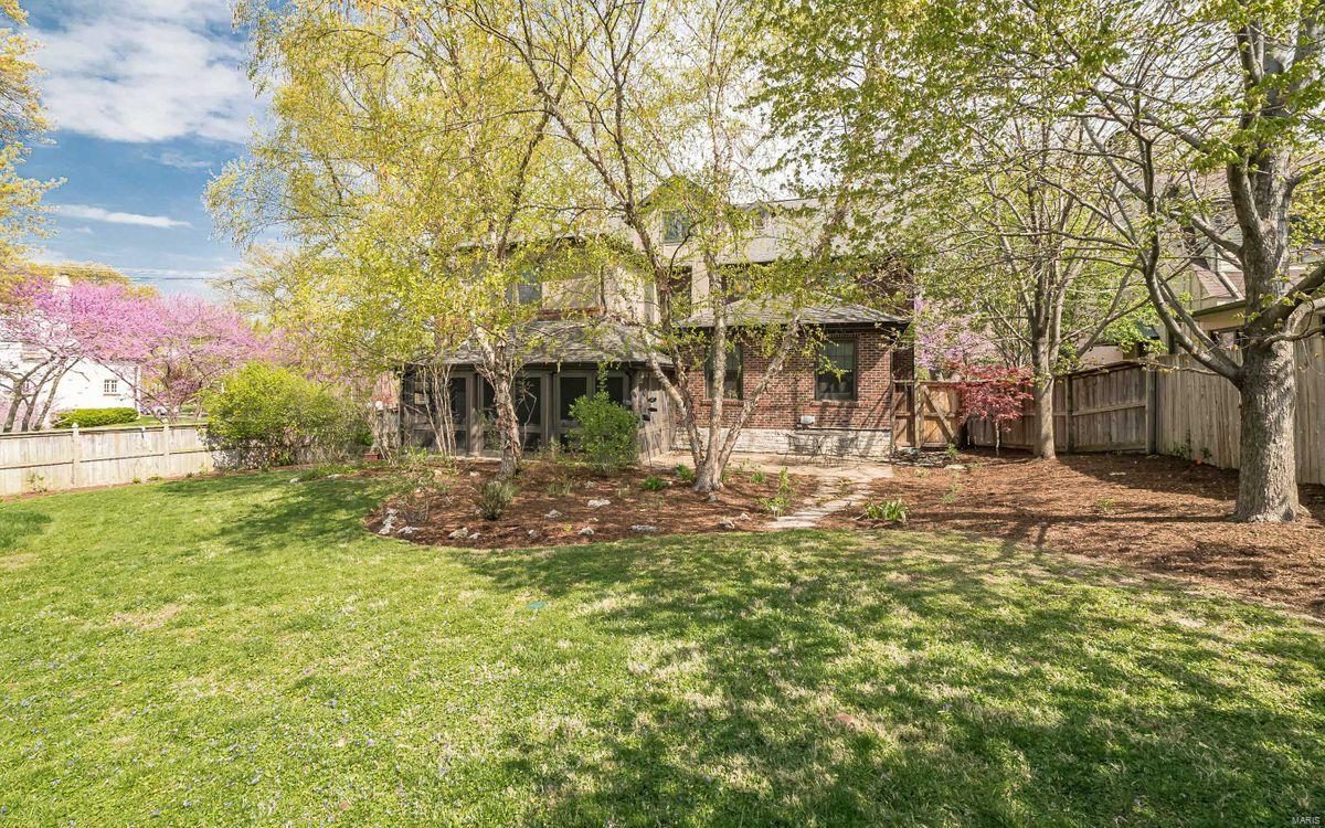 Hillcrest - Residential