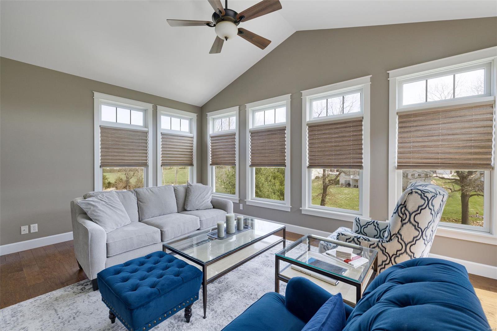 Zell Country Club - Residential