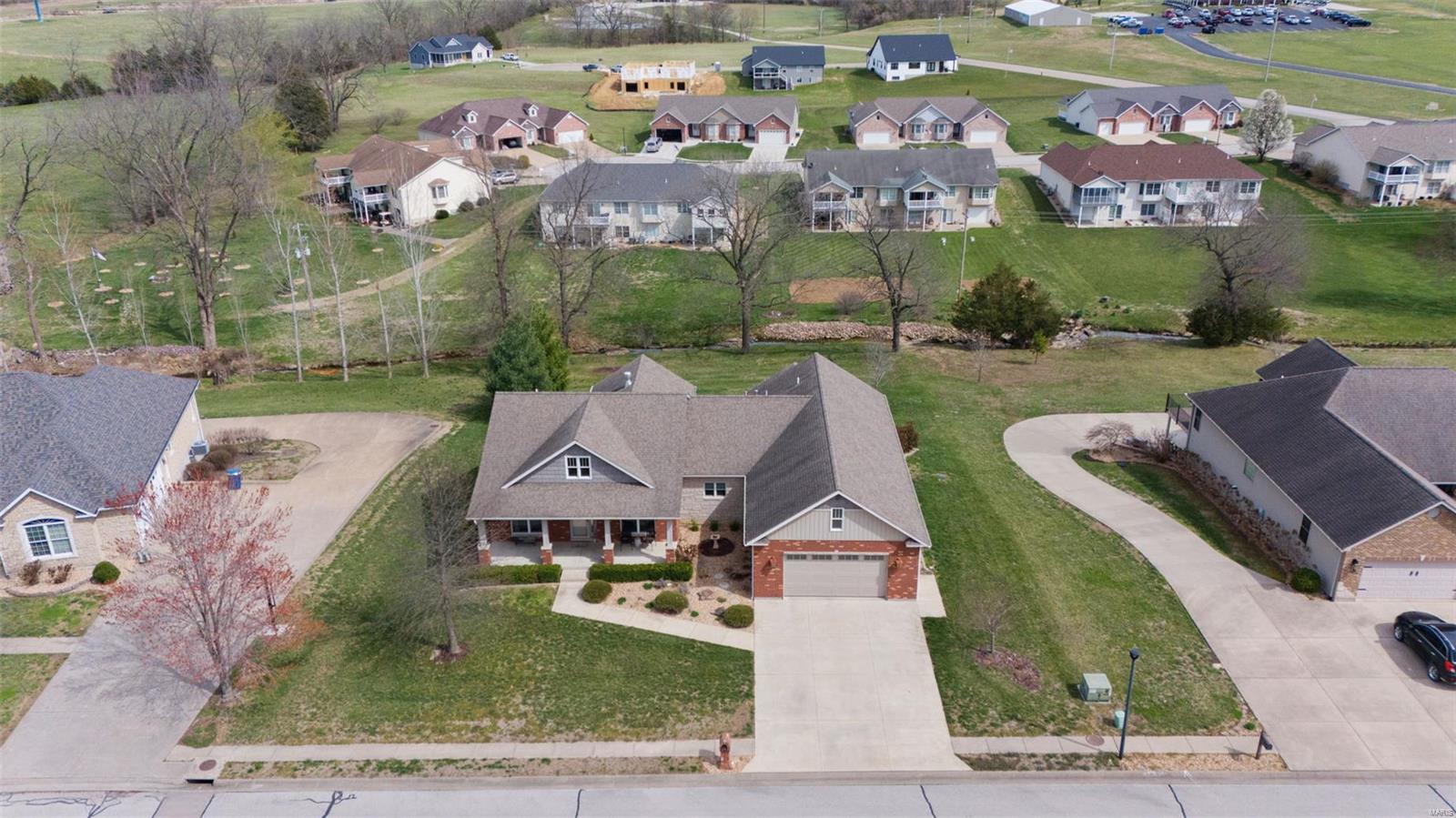 Zell Country Club - Residential