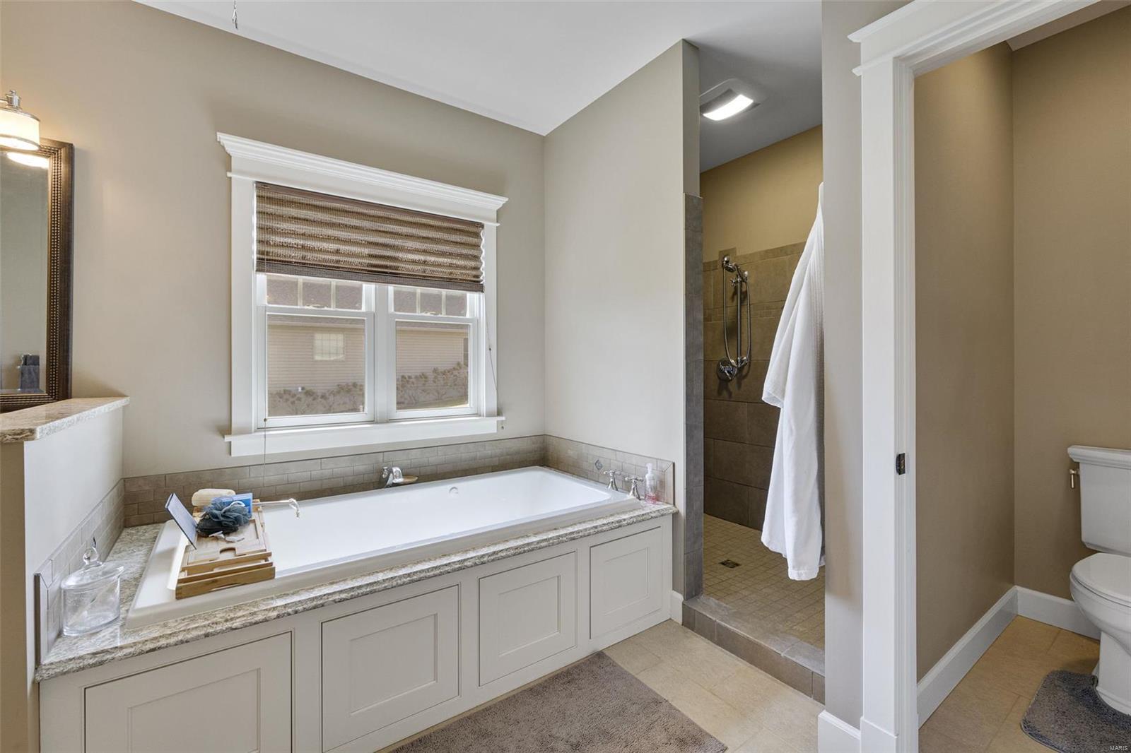 Zell Country Club - Residential