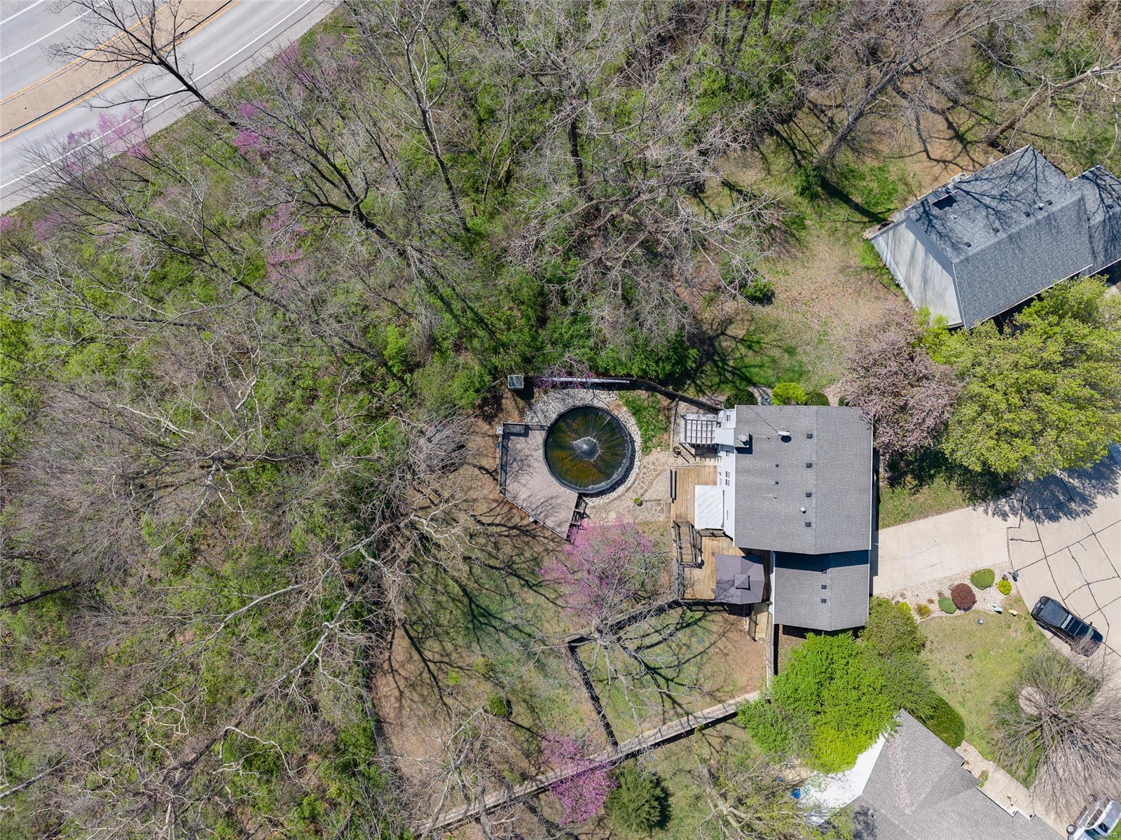 Collinsville, Illinois 62234, United States, 3 Bedrooms Bedrooms, ,4 BathroomsBathrooms,Residential,Pending,102175