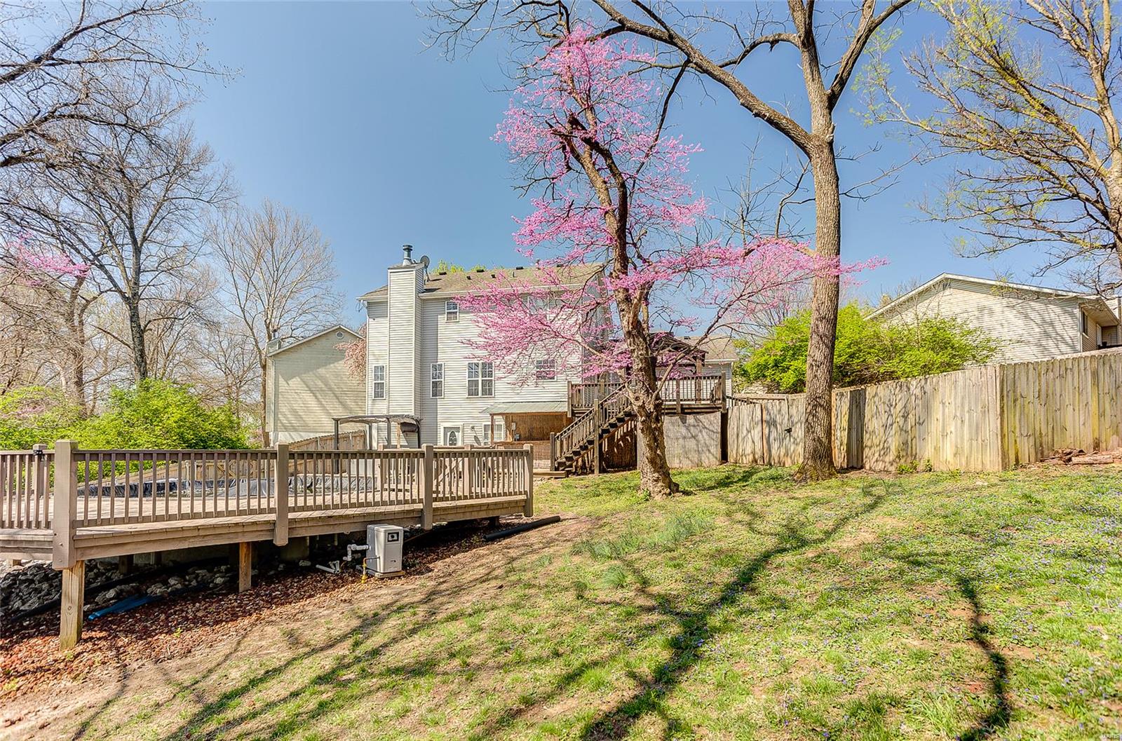 Collinsville, Illinois 62234, United States, 3 Bedrooms Bedrooms, ,4 BathroomsBathrooms,Residential,Pending,102175