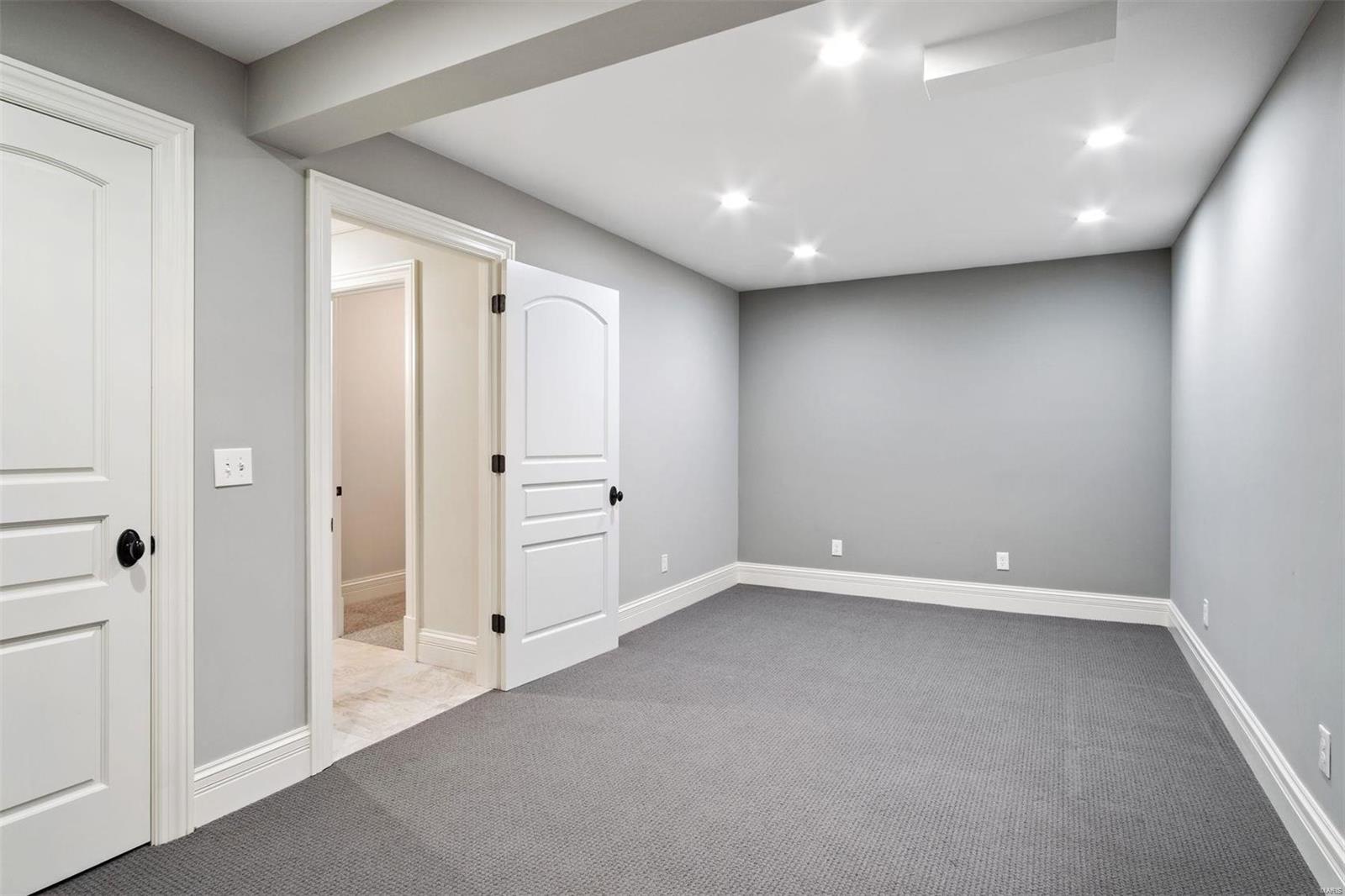 Clayton Gardens 4 - Residential