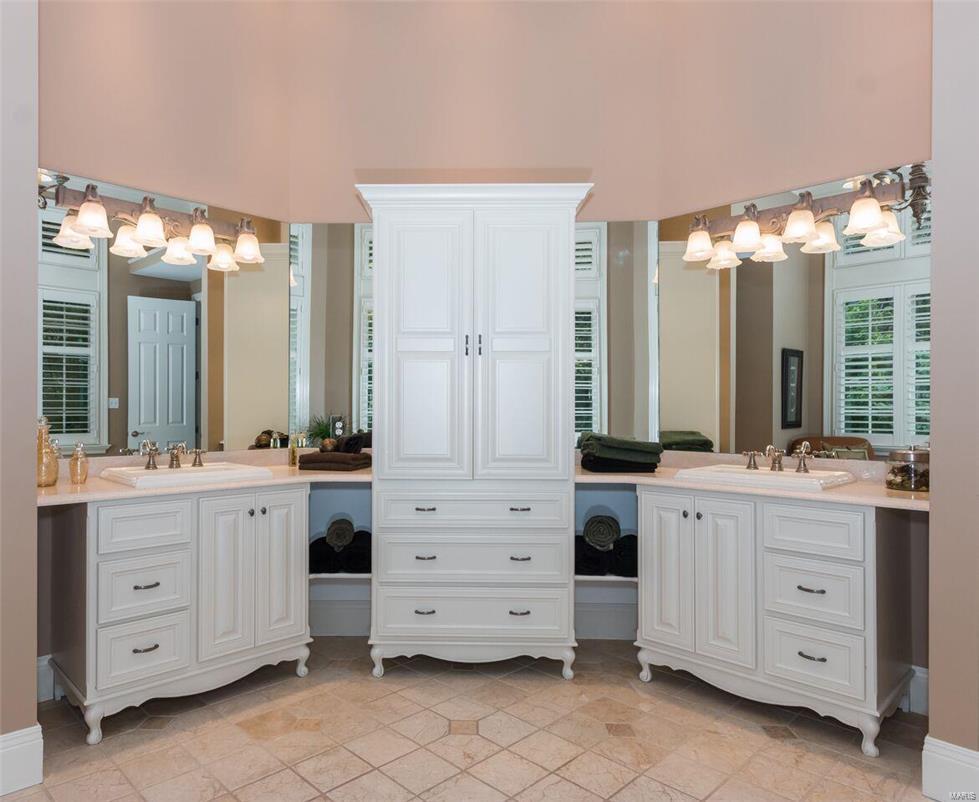 Wills Trace - Residential