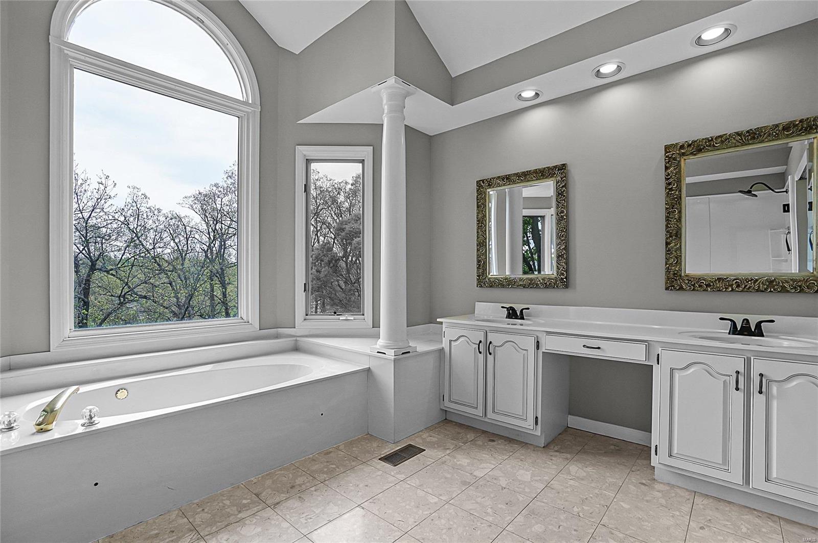 Sancta Maria Estates - Residential