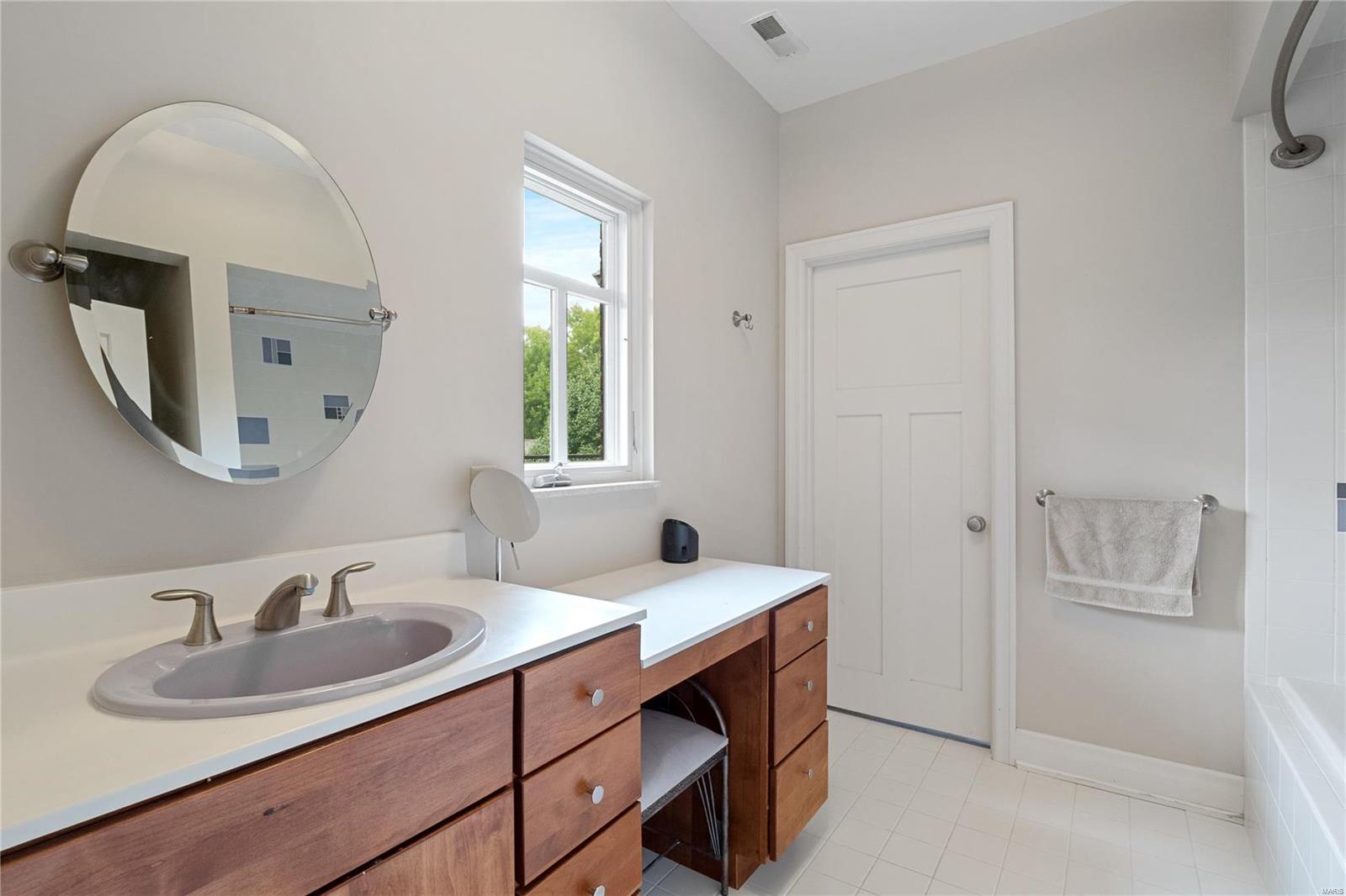 Clayton Gardens 3 - Residential