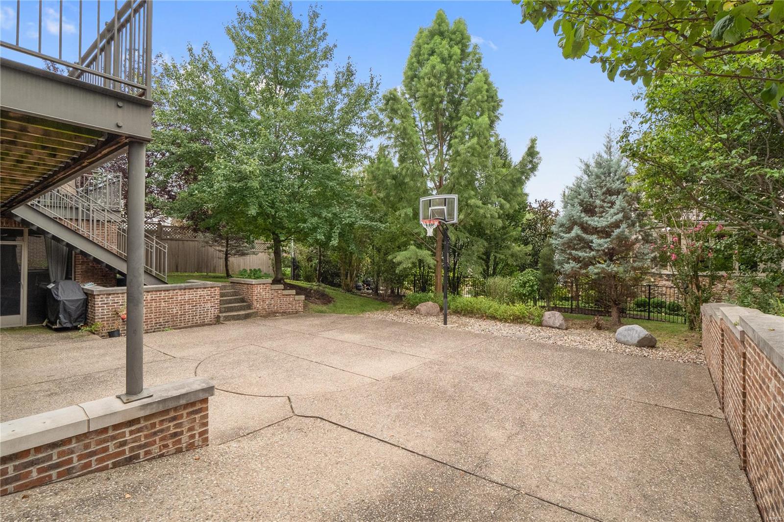 Clayton Gardens 3 - Residential