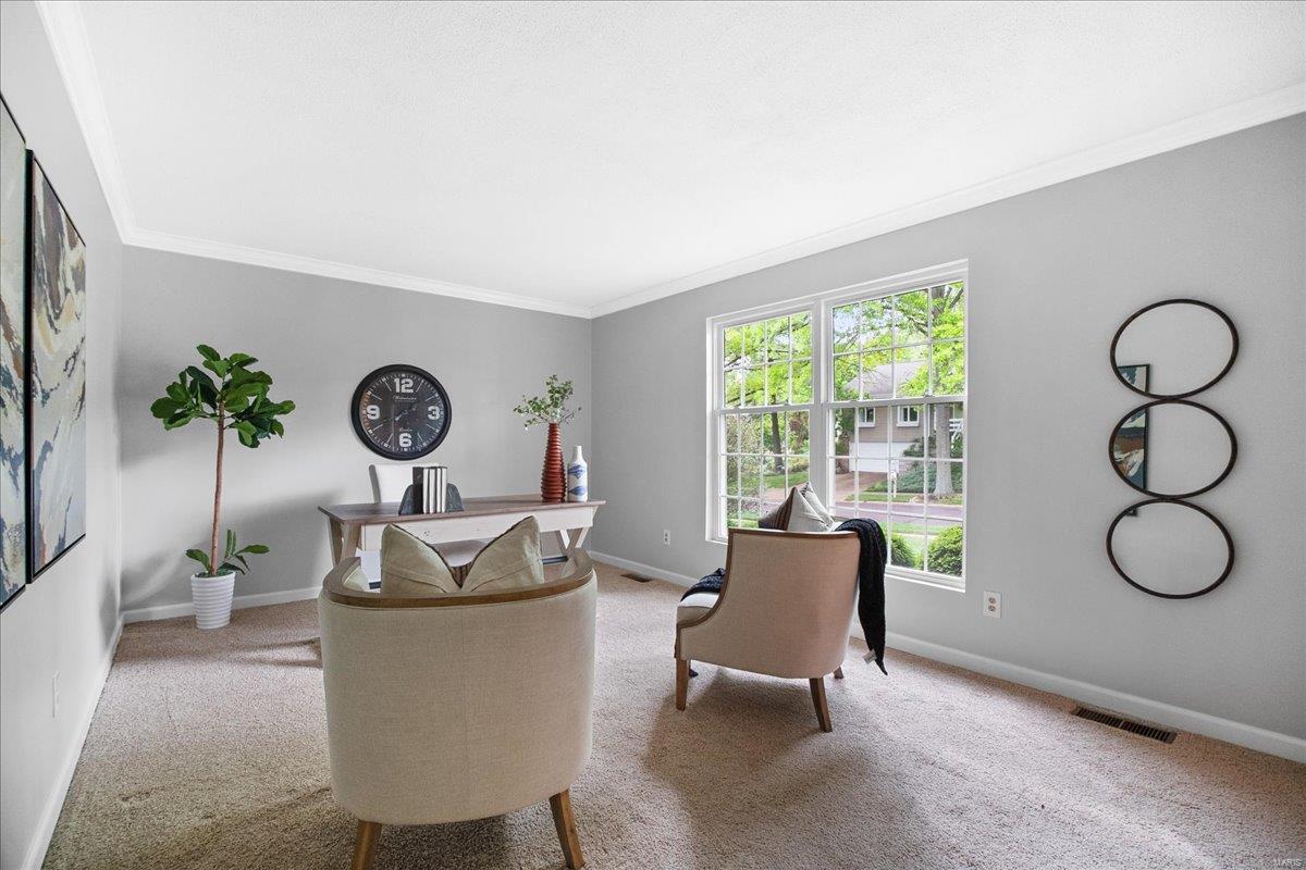 Ballwin, Missouri 63021, United States, 5 Bedrooms Bedrooms, ,4 BathroomsBathrooms,Residential,Pending,118262