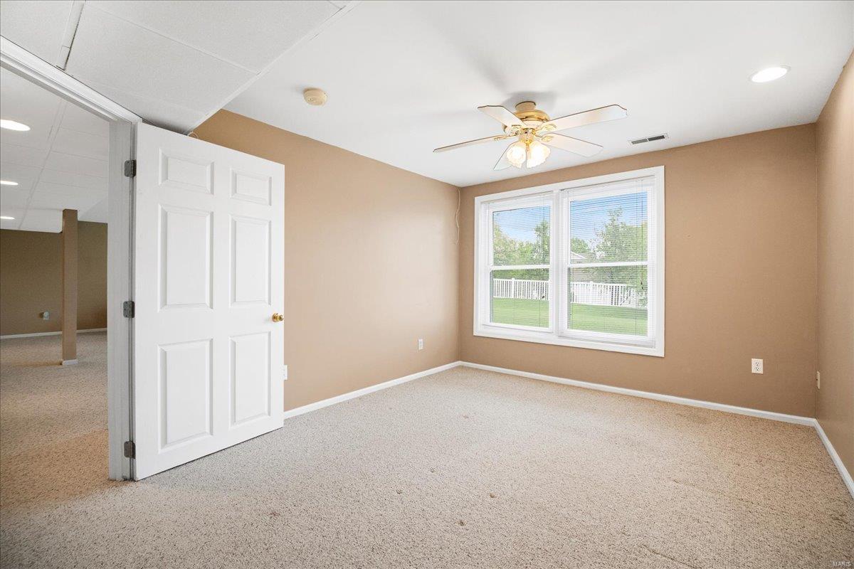 Ballwin, Missouri 63021, United States, 5 Bedrooms Bedrooms, ,4 BathroomsBathrooms,Residential,Pending,118262