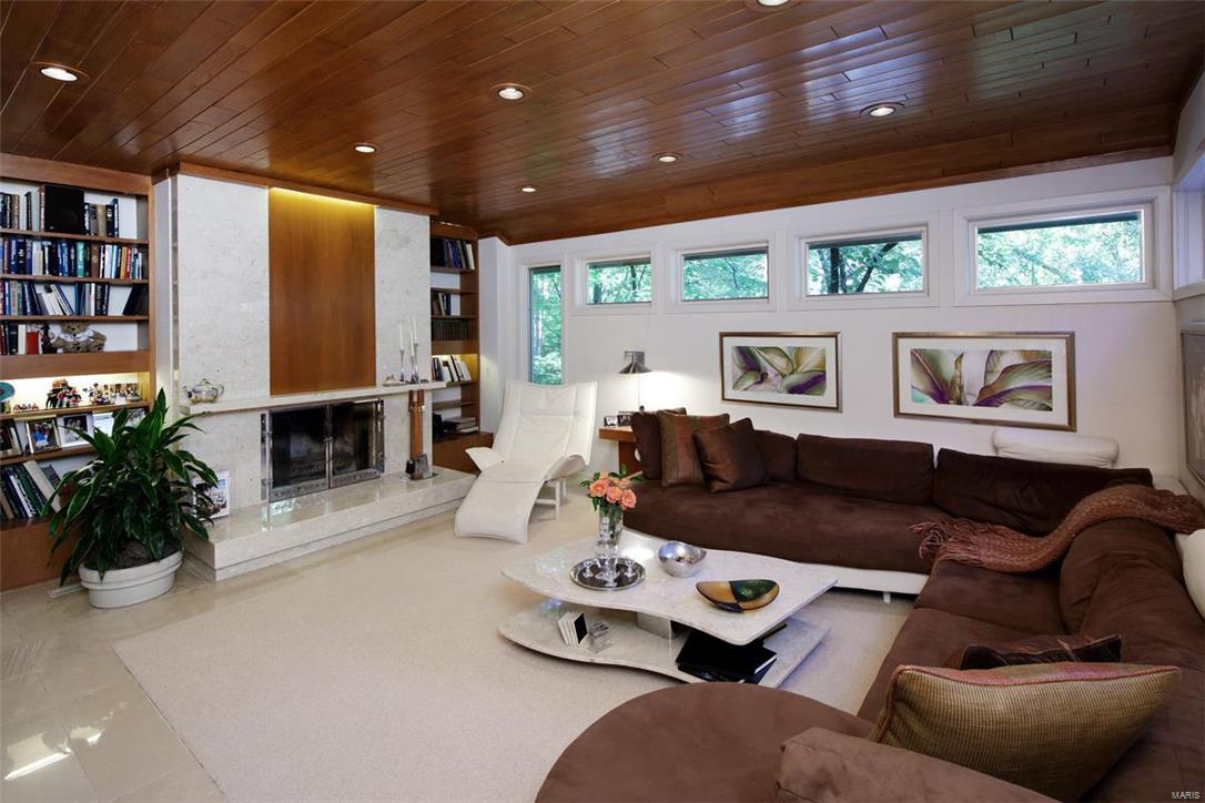 Frontenac Woods 1 - Residential