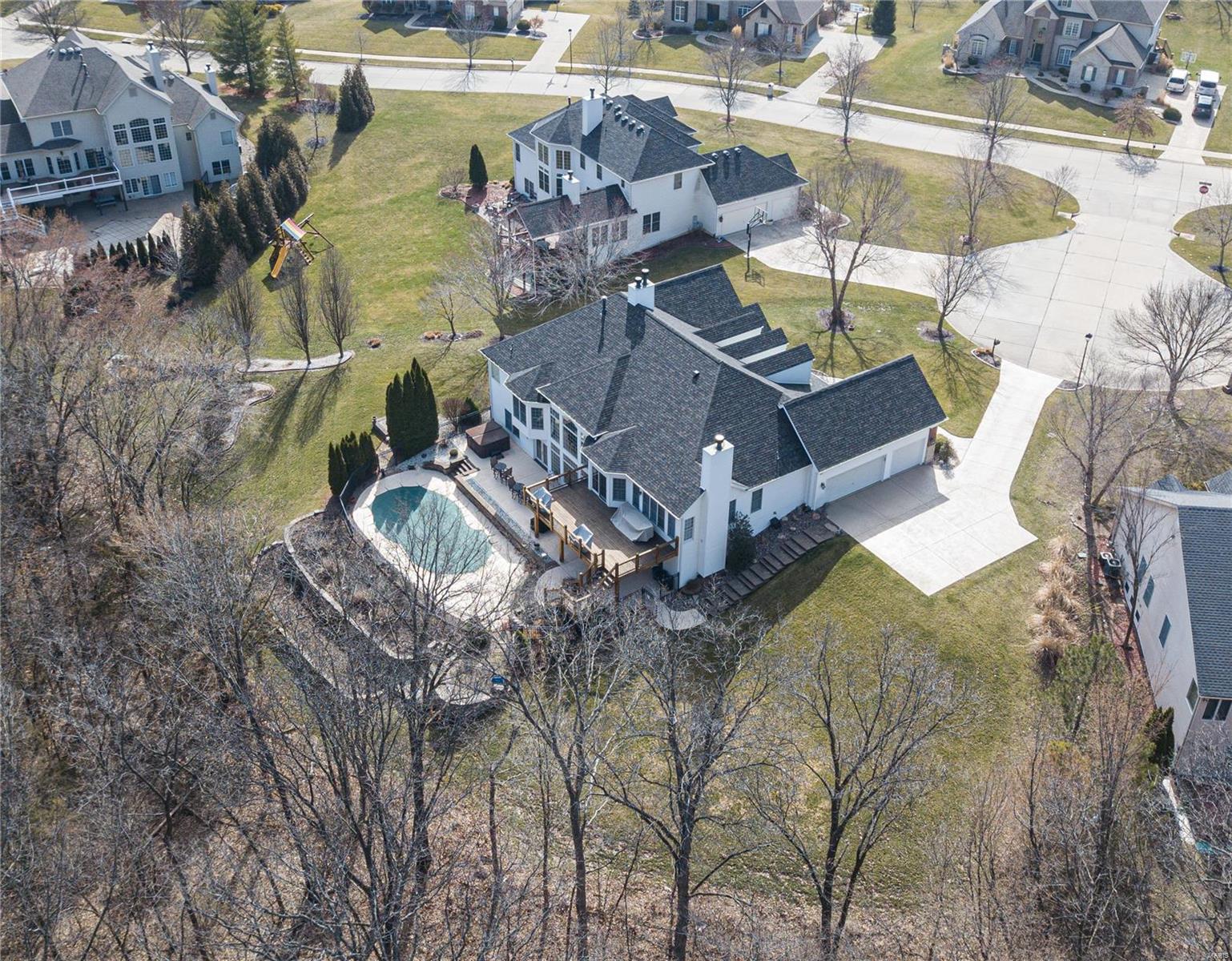 Hawk Ridge On The Green #2 - Residential