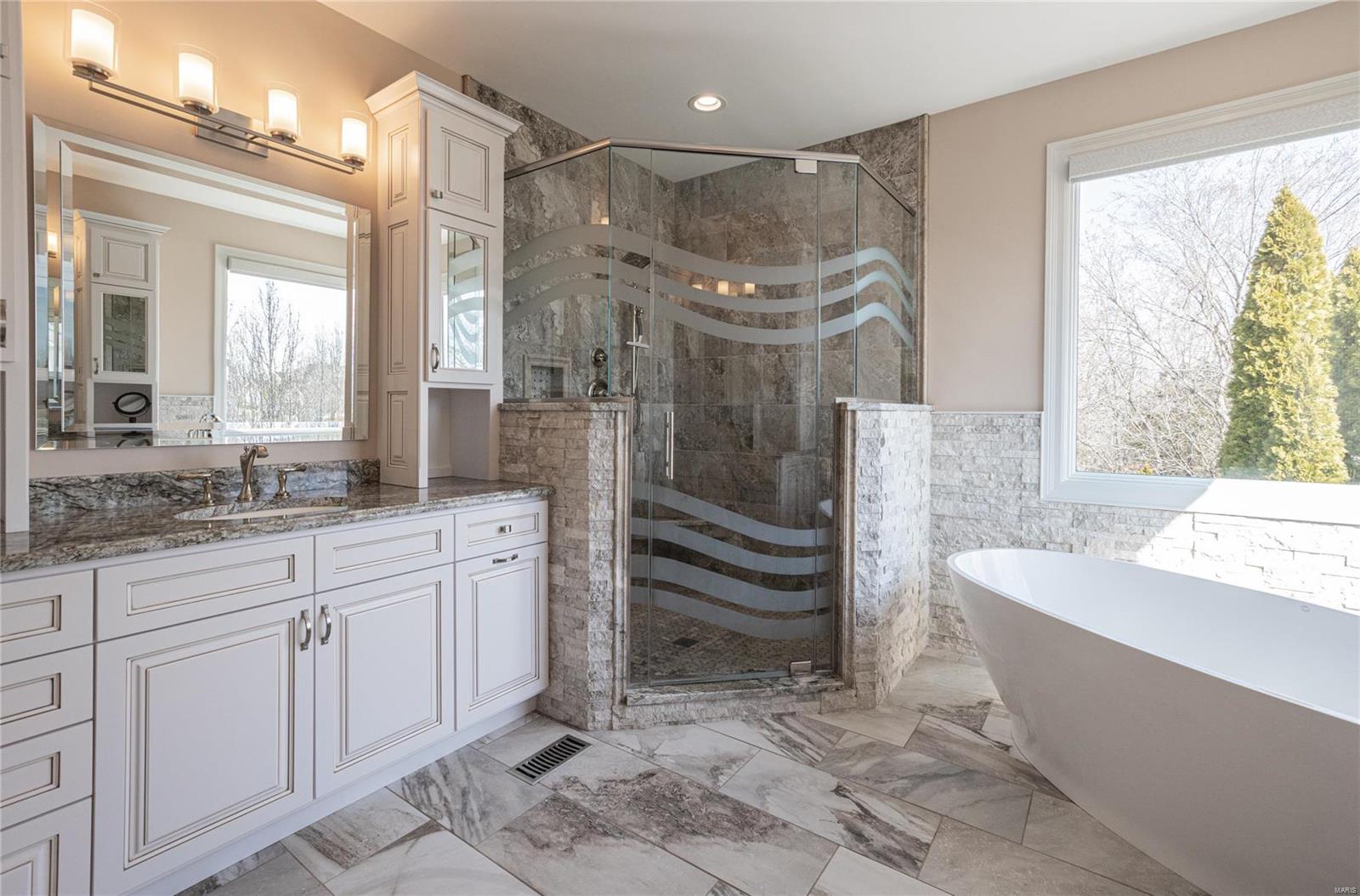 Hawk Ridge On The Green #2 - Residential