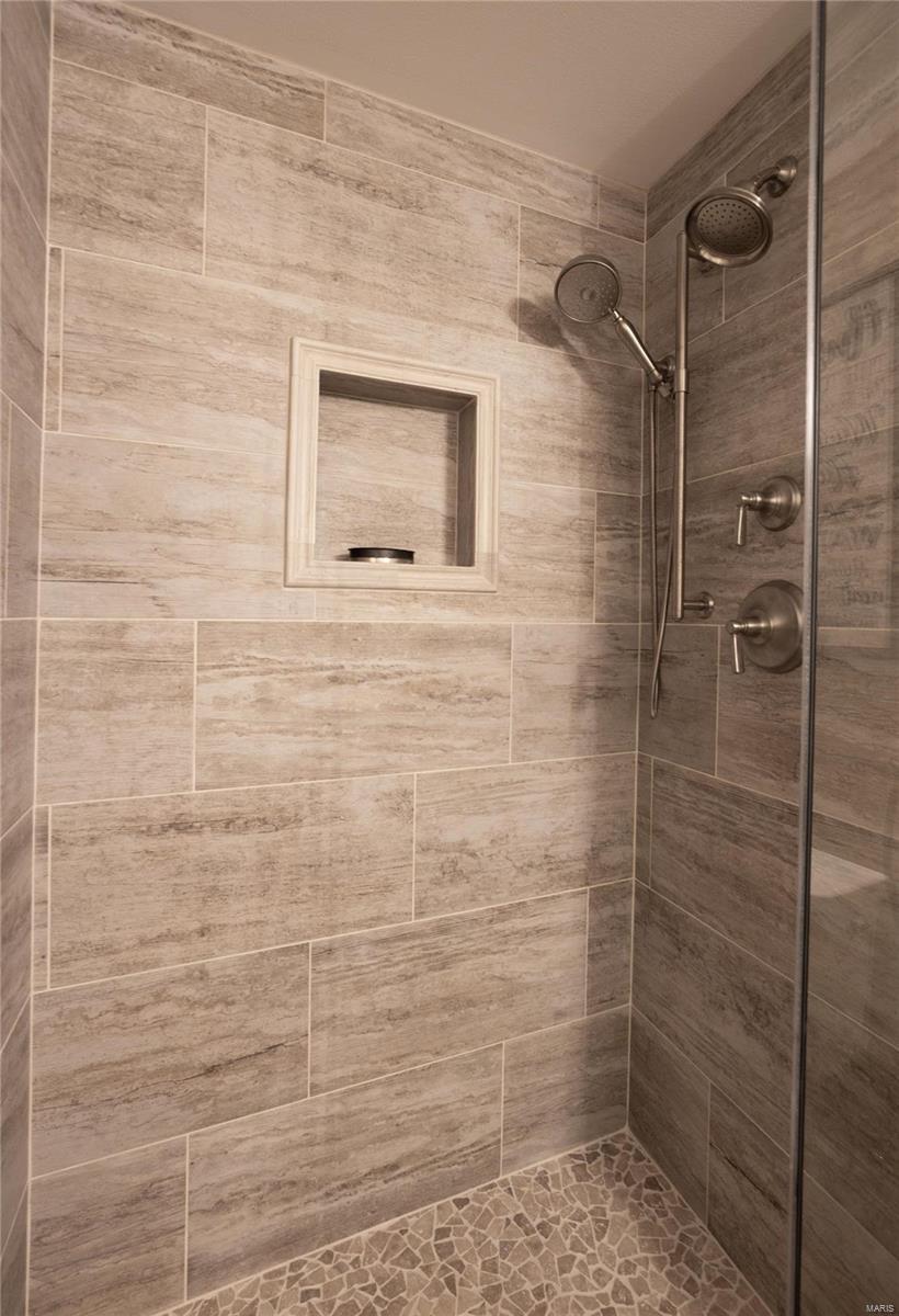 Hawk Ridge On The Green #2 - Residential