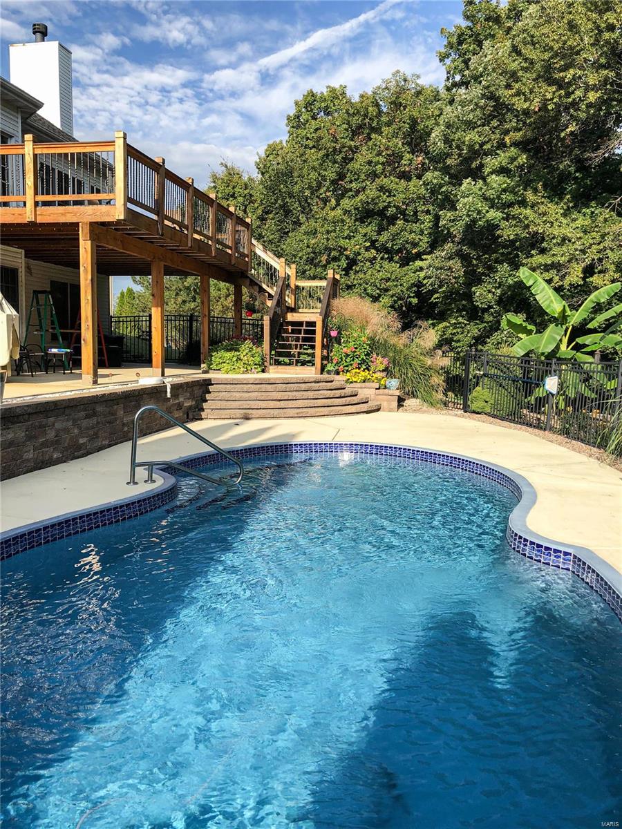 Hawk Ridge On The Green #2 - Residential