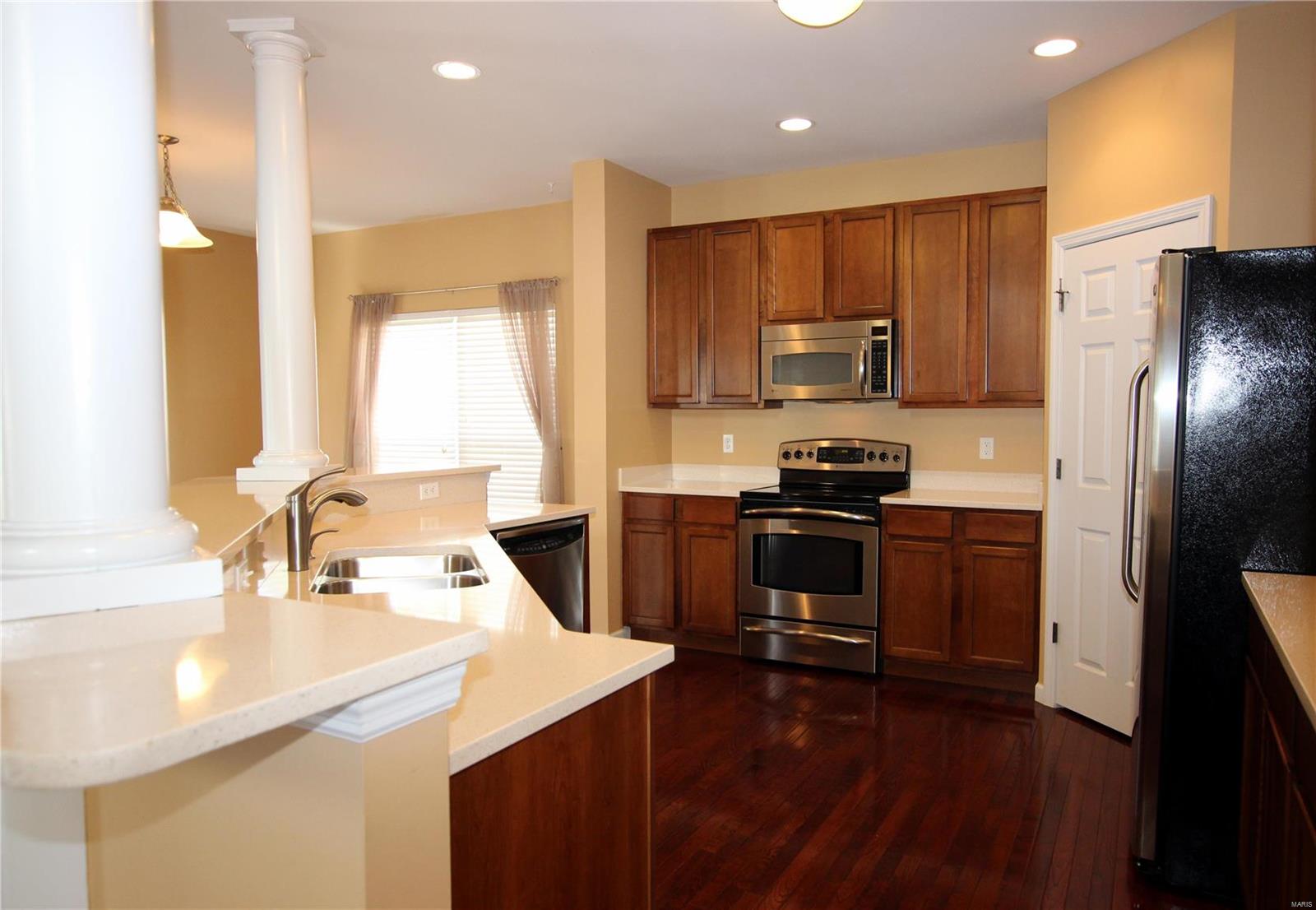 Manors At Orchard Glen - Residential