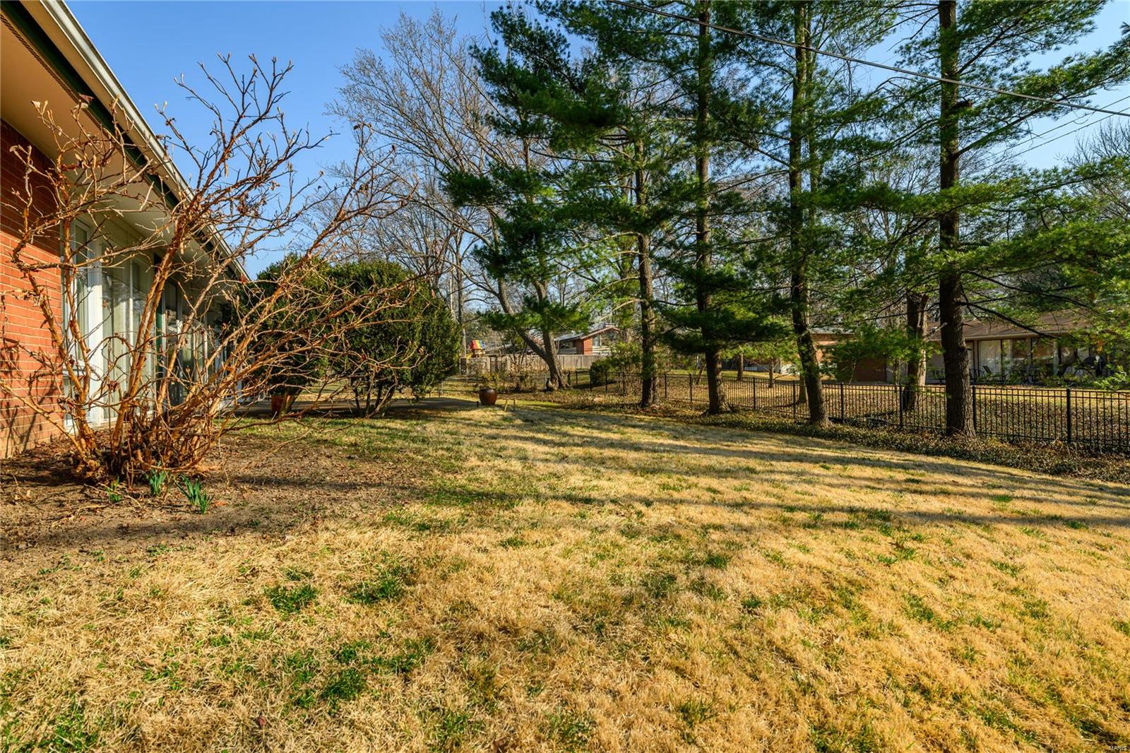 St Louis, Missouri 63132, United States, 3 Bedrooms Bedrooms, ,2 BathroomsBathrooms,Residential,Pending,91434