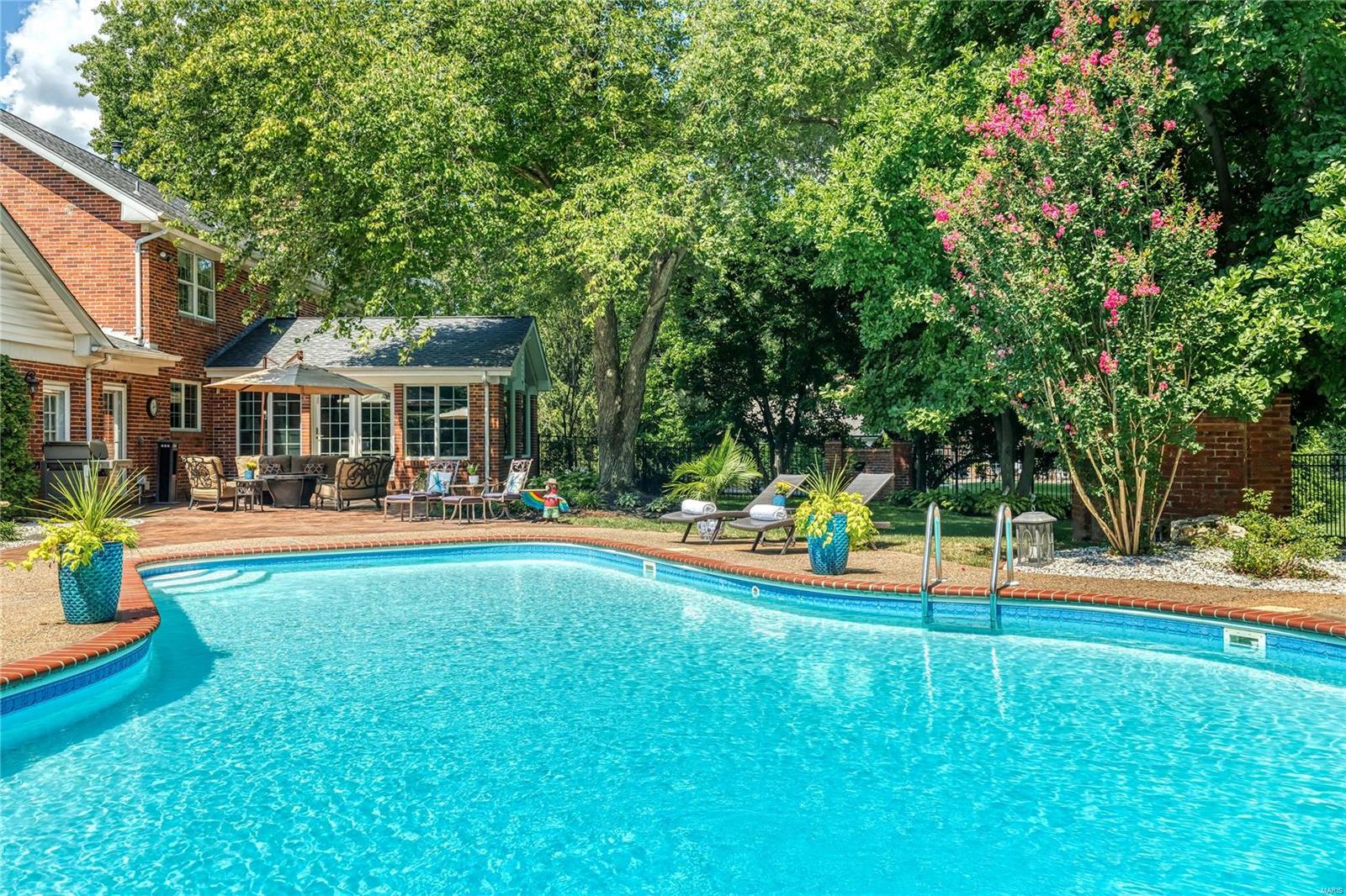 Strathmore 2 - Residential