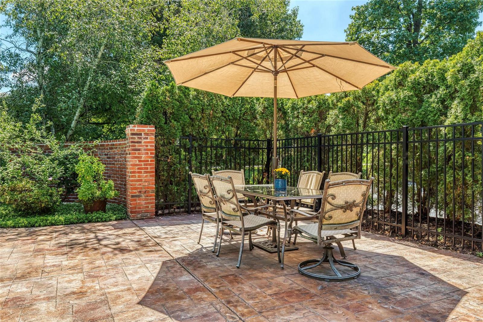 Strathmore 2 - Residential