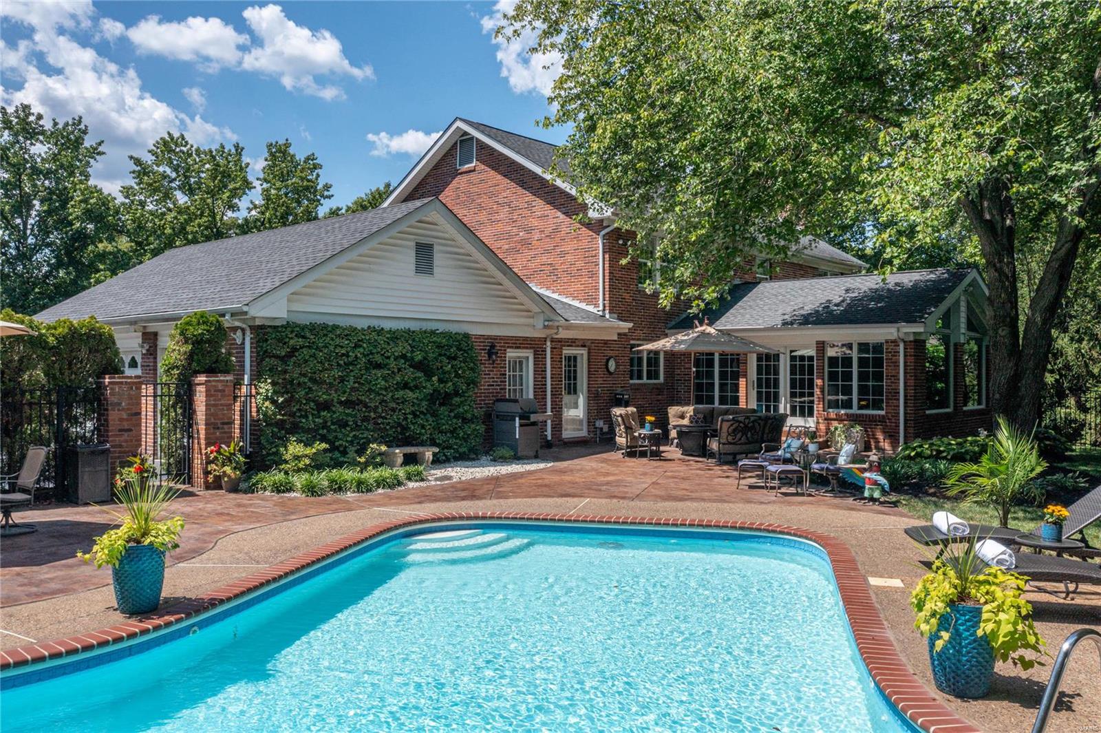 Strathmore 2 - Residential