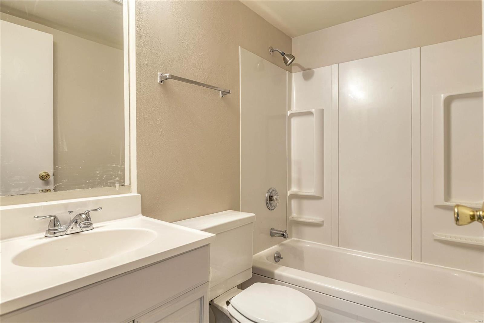 Rolling Hills Country Club Park Sec 4 - Residential