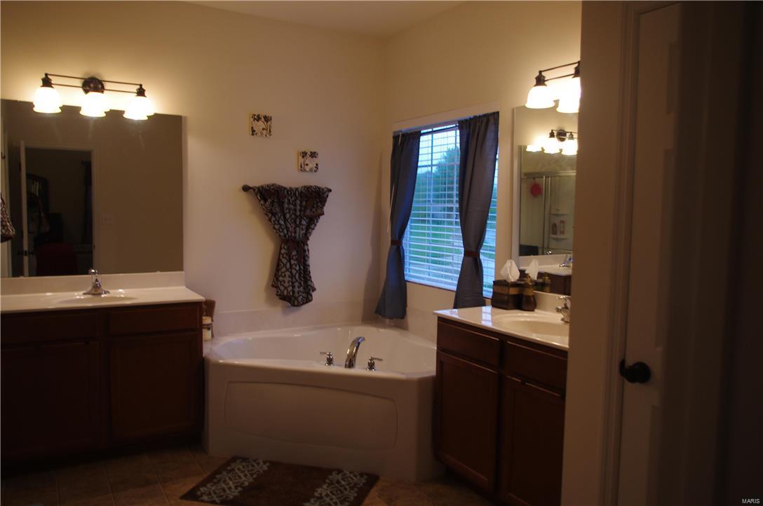 Riverside At Albers Pointe - Residential