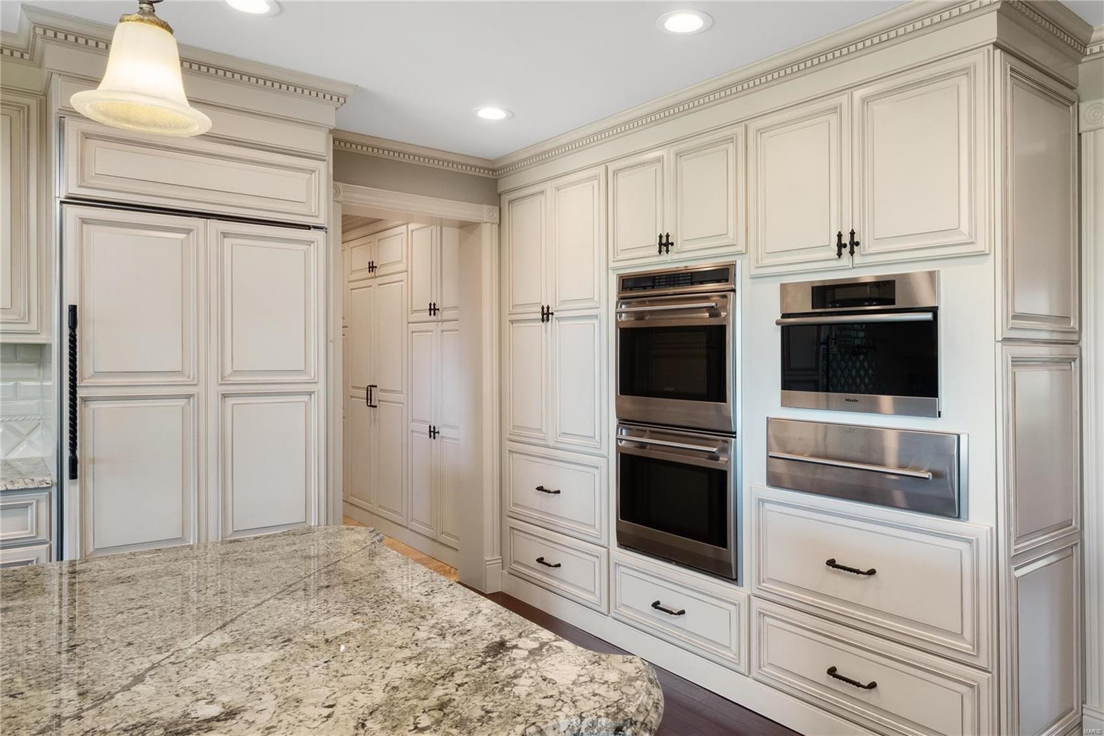 Ladue Pines - Residential