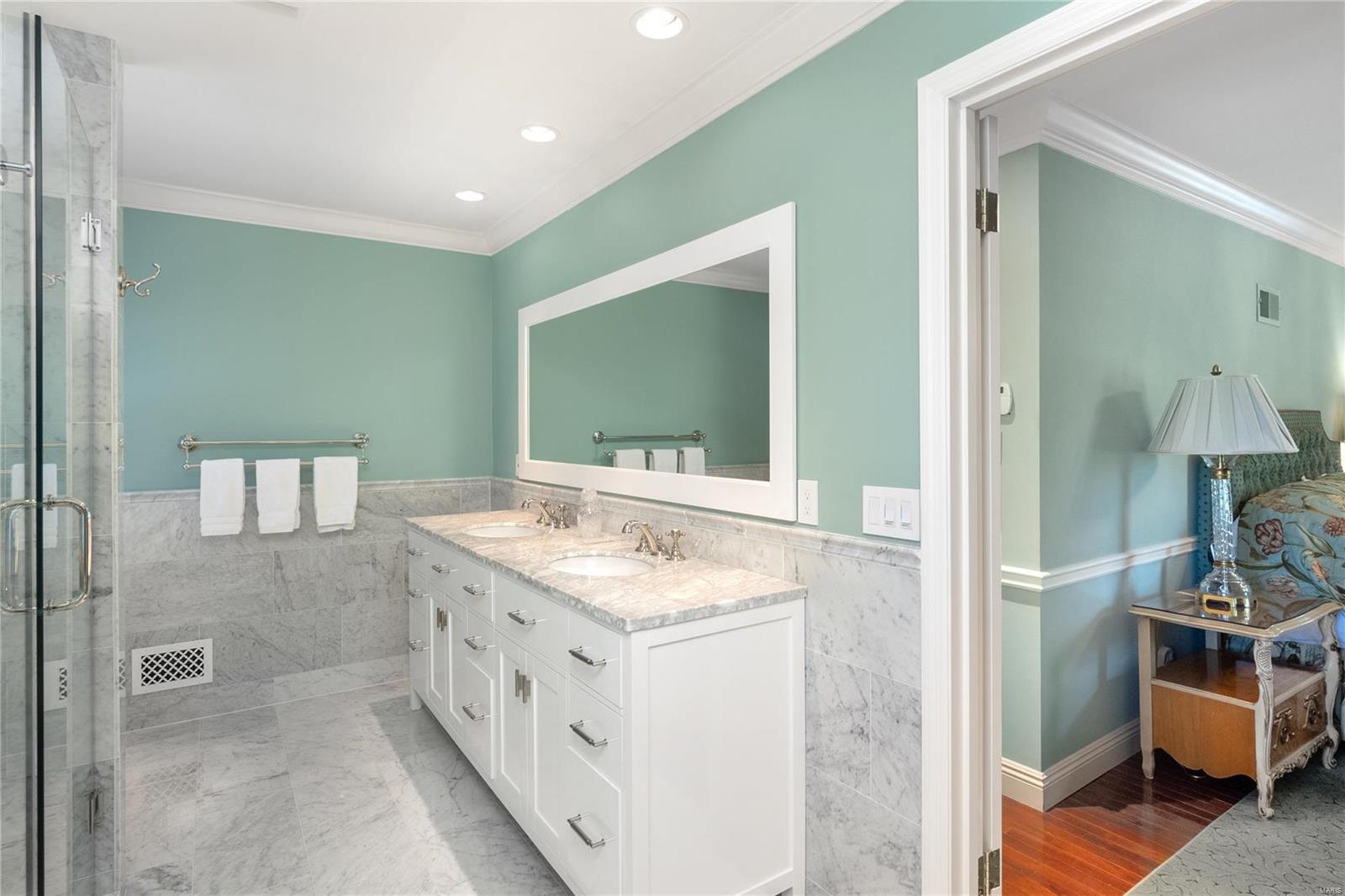 Ladue Pines - Residential