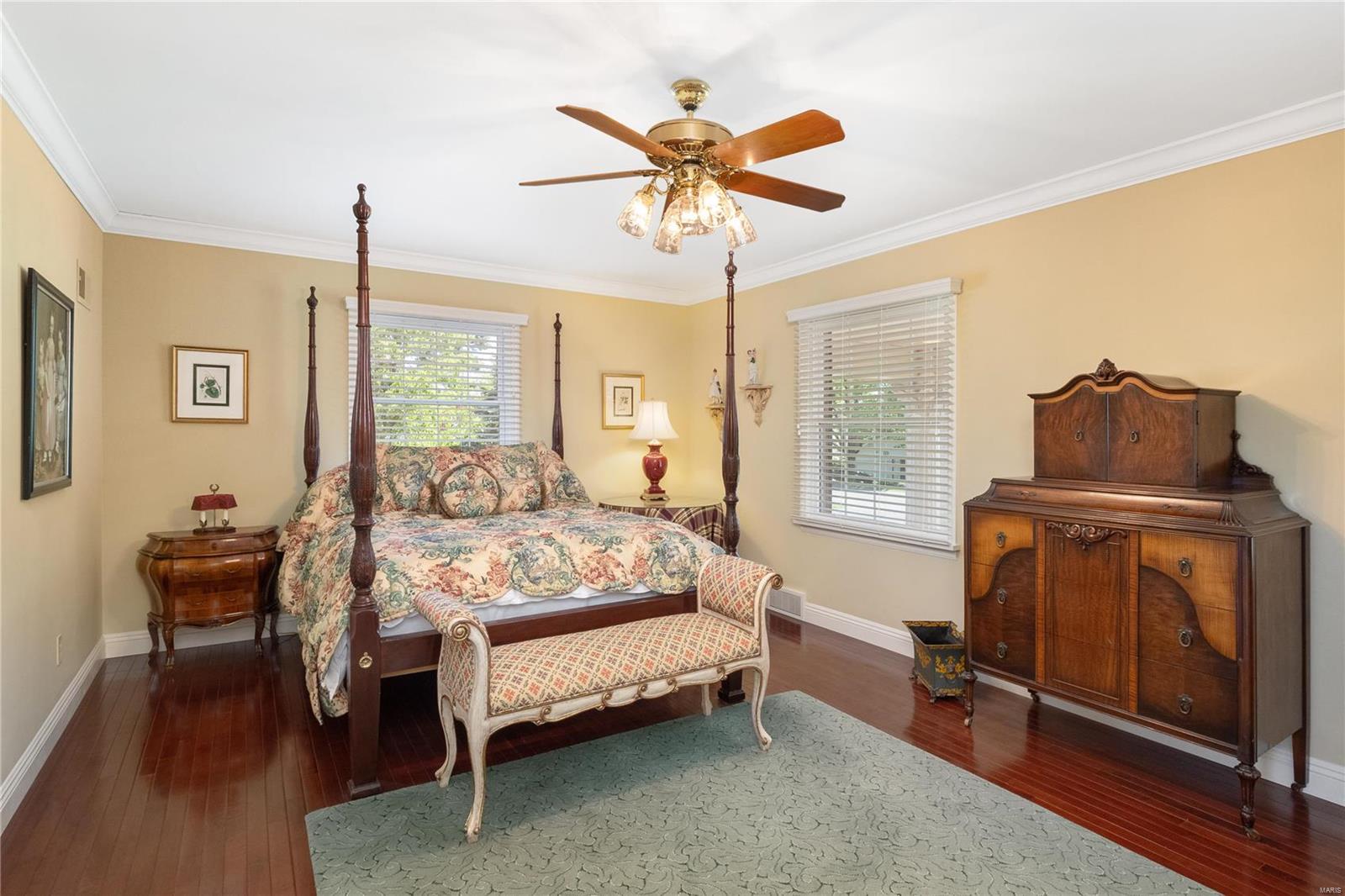 Ladue Pines - Residential