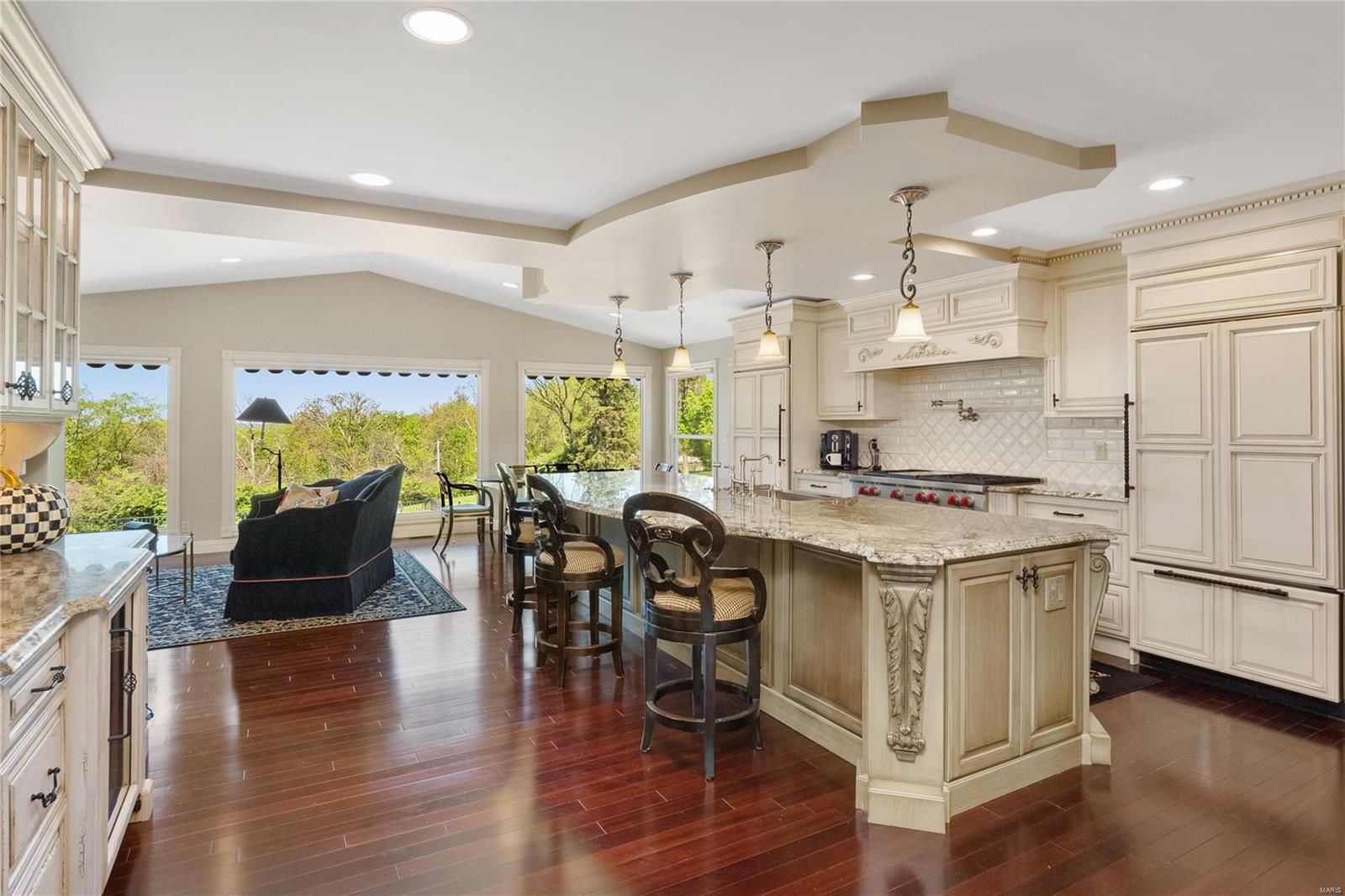 Ladue Pines - Residential