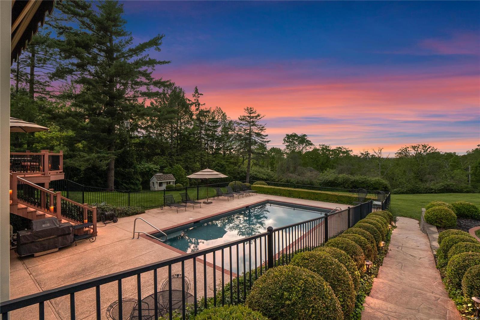 Ladue Pines - Residential