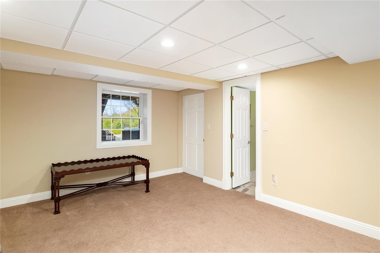 Ladue Pines - Residential