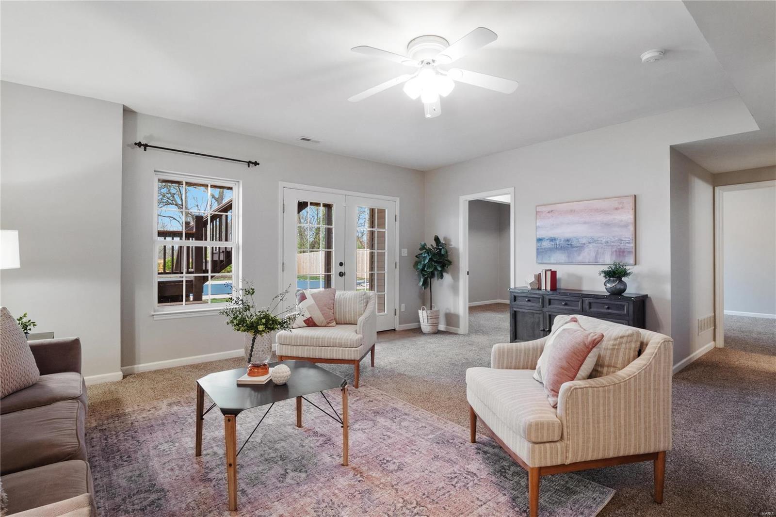 721 W Woodbine Ave - Residential