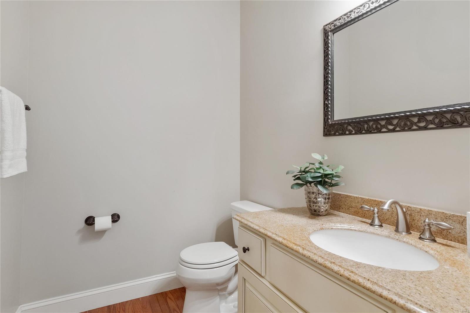 721 W Woodbine Ave - Residential