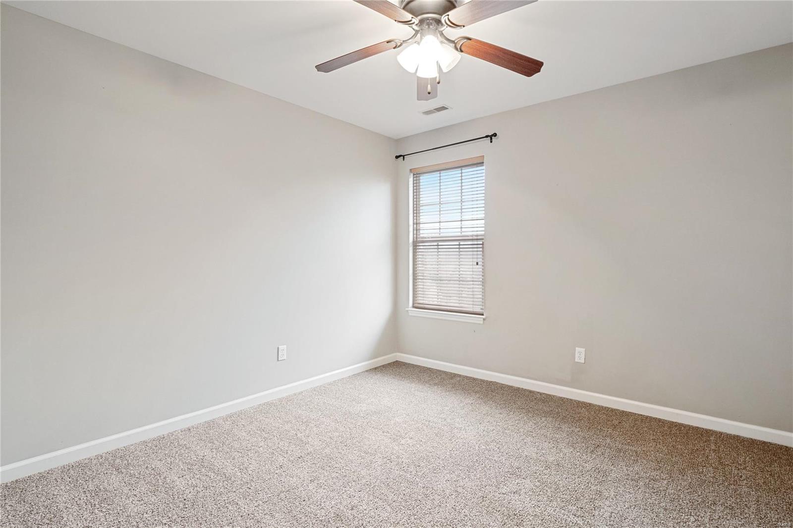 721 W Woodbine Ave - Residential