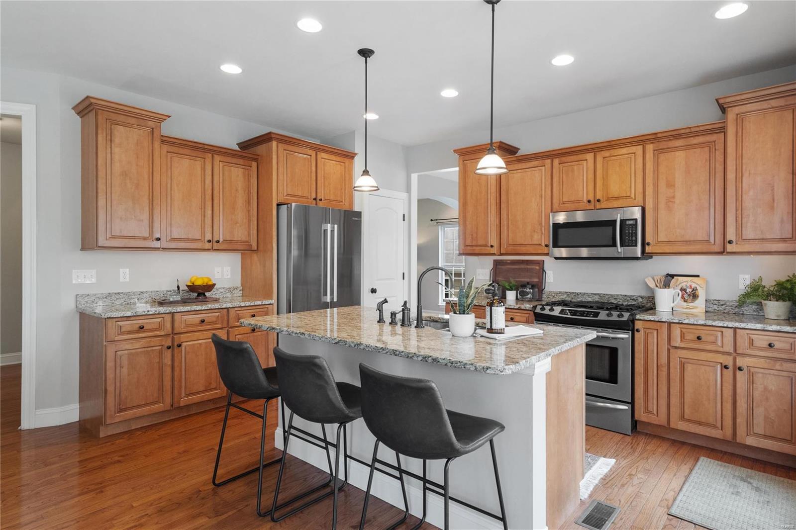 721 W Woodbine Ave - Residential